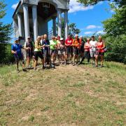 Notre groupe devant la chapelle Saint Marien