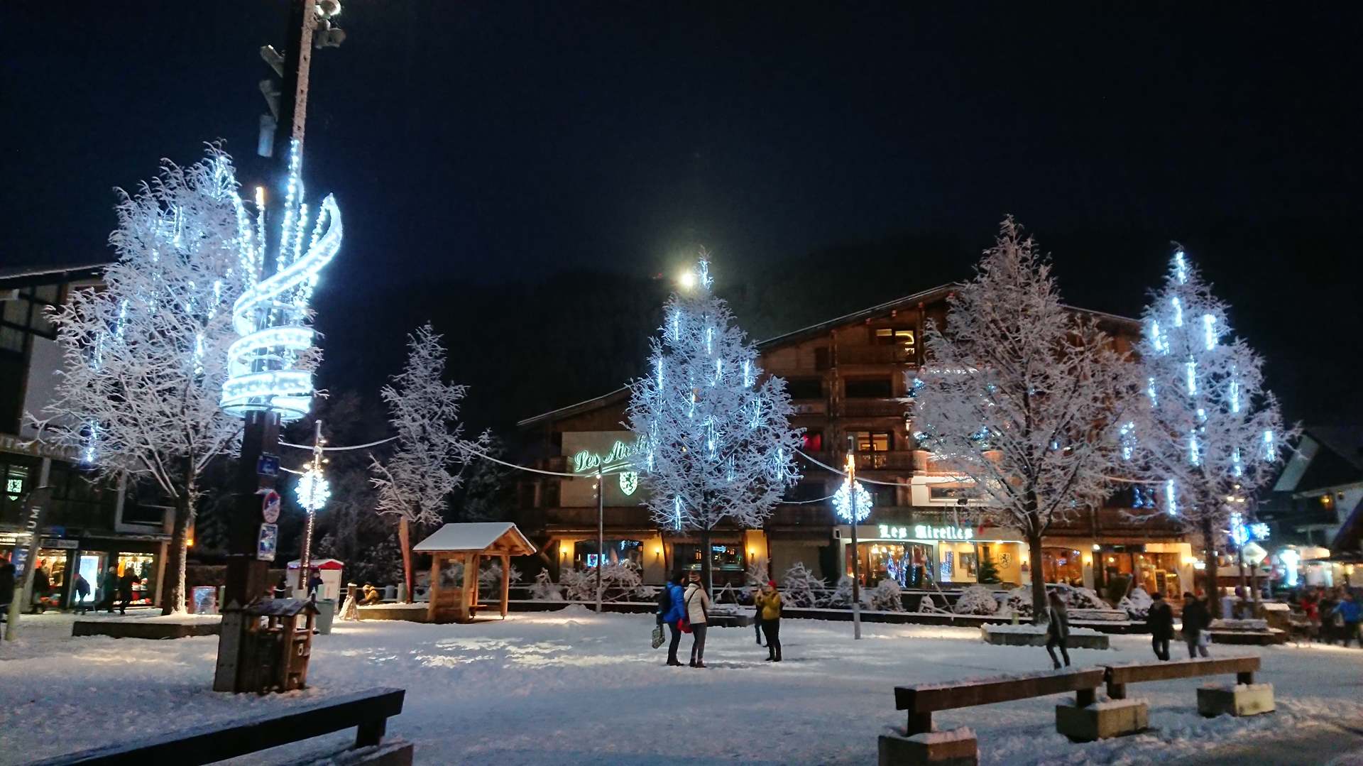 MORZINE ILLUMINE