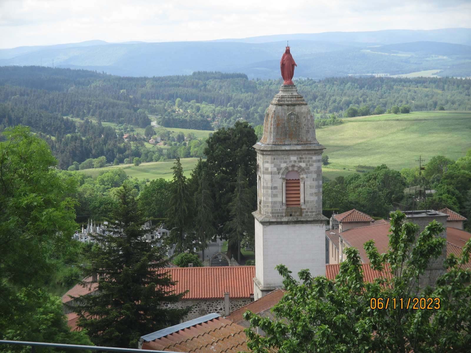 11 Juin: Quatrième étape de Arquejols à L'Herm par Pradelles et Langogne