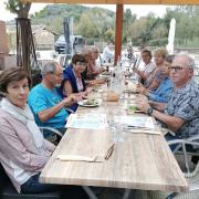 déjeuner au bord de la Dordogne