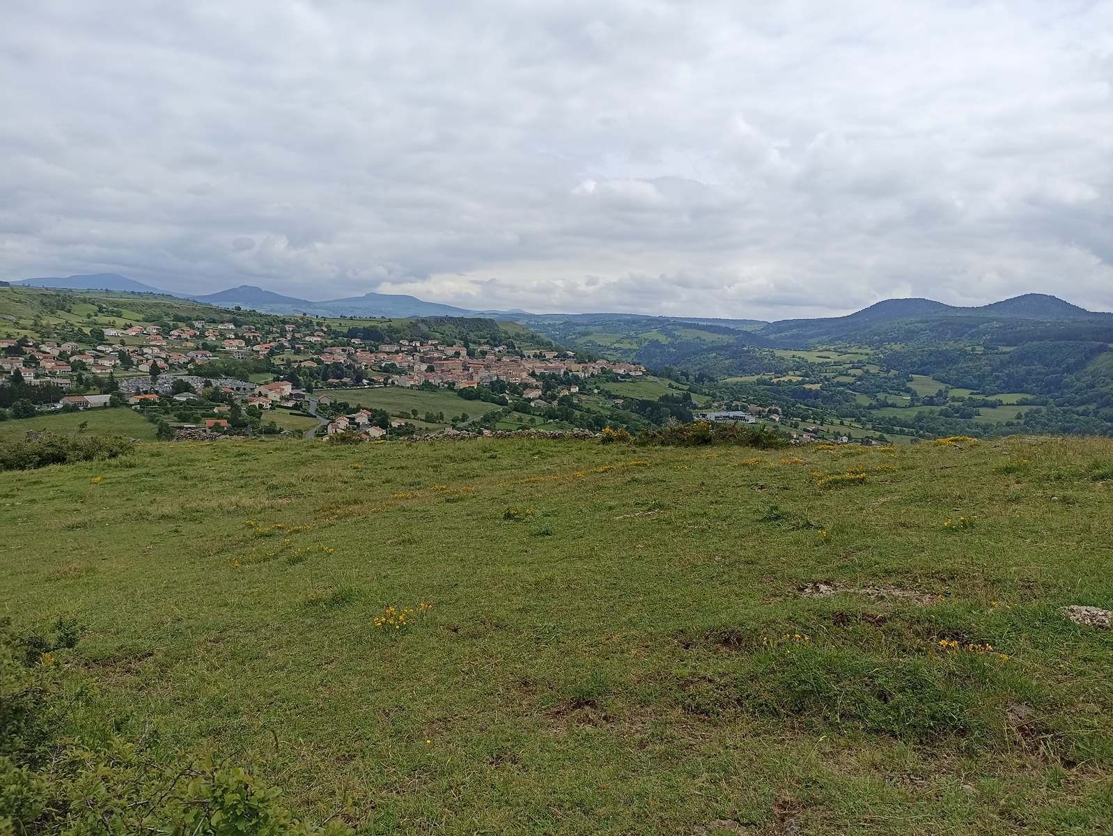 8 Juin: Première étape du Puy en Velay au Monastier sur Gazeille