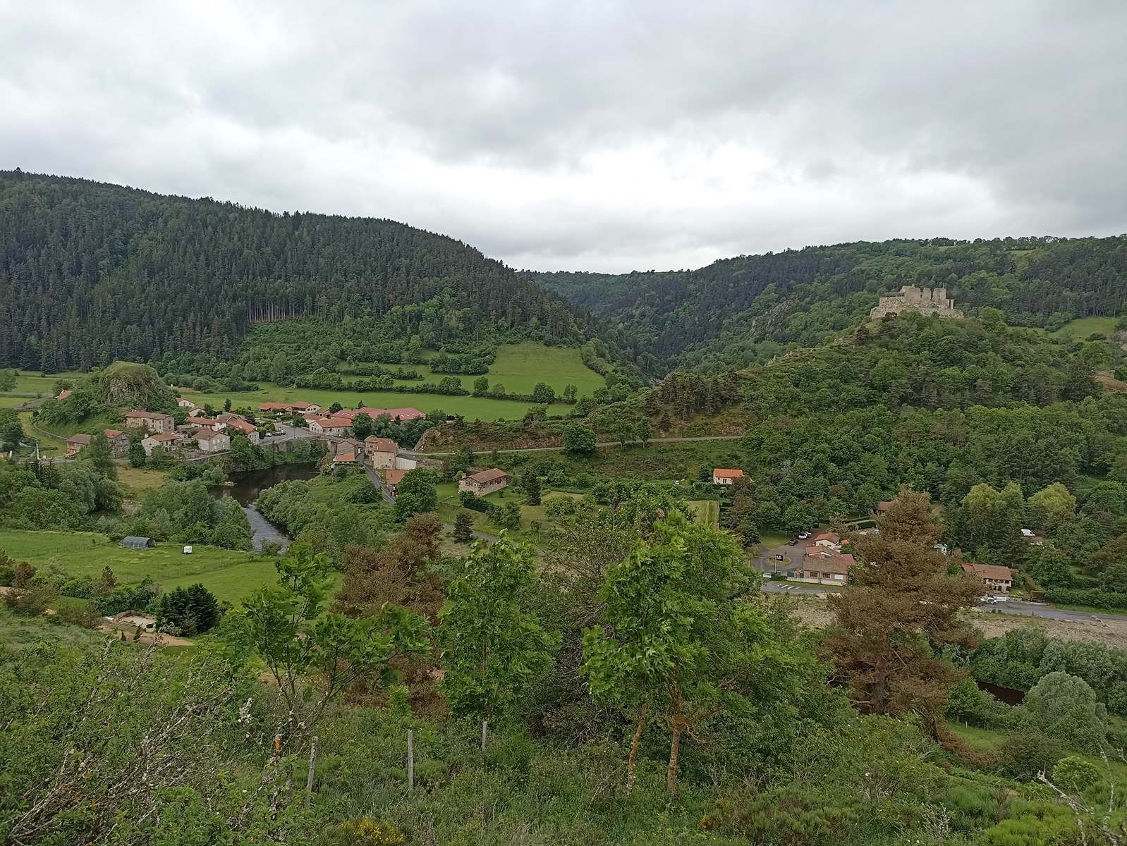 9 Juin: Deuxième étape du Monastier sur Gazeille à Bargettes