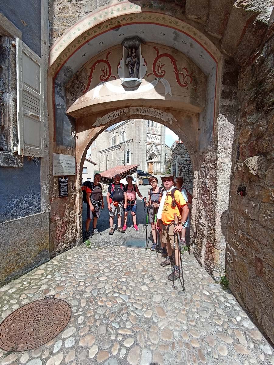 11 Juin: Quatrième étape de Arquejols à L'Herm par Pradelles et Langogne