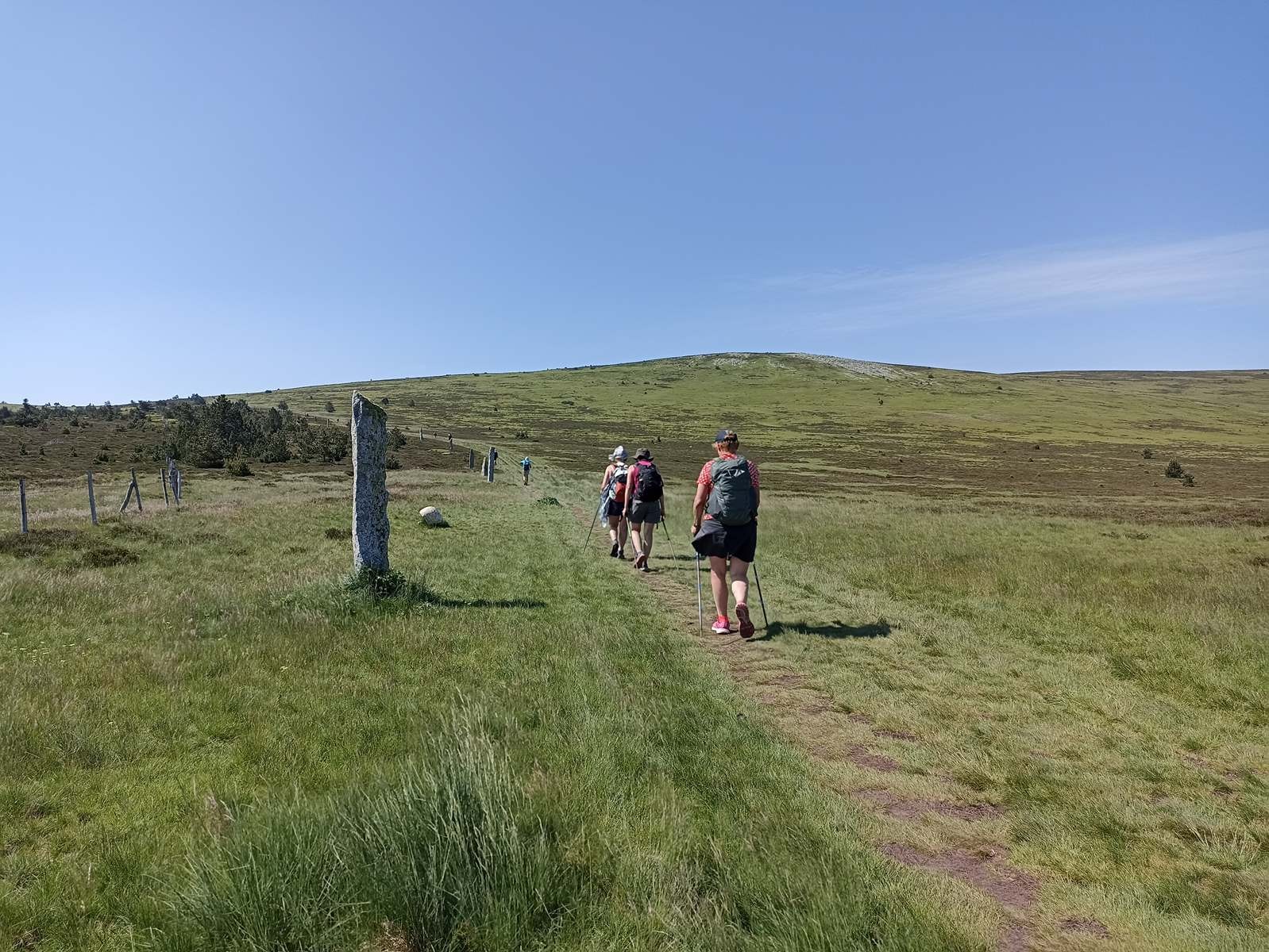 15 Juin: Huitième étape du Bleymard au Pont-de-Montvert par le Mont Lozère (1699m)