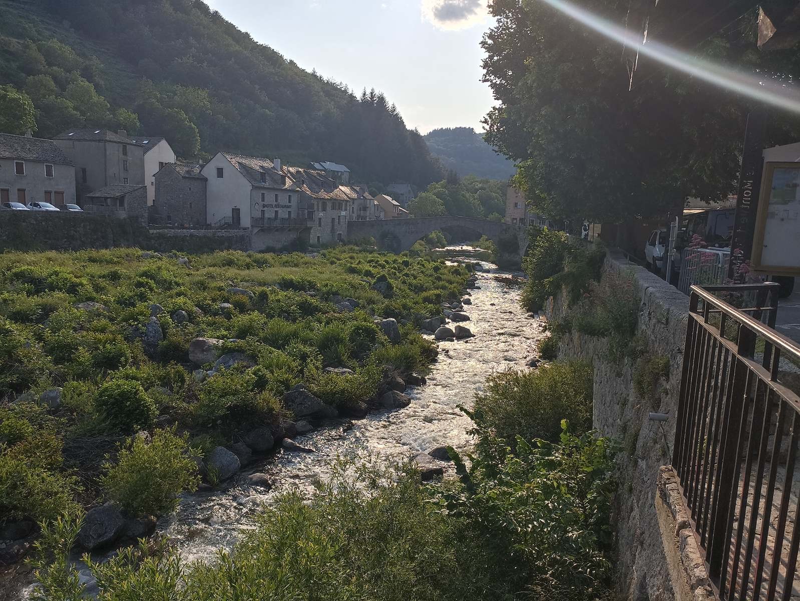 15 Juin: Huitième étape du Bleymard au Pont-de-Montvert par le Mont Lozère (1699m)