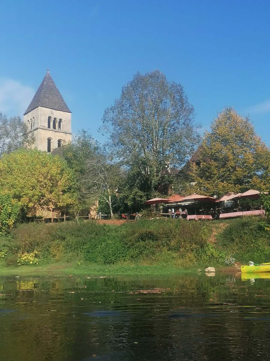 Vendredi 13: Saint Léon sur Vézère, visite et canoë