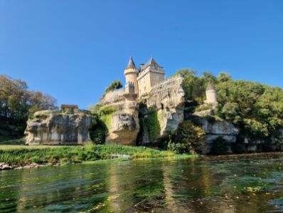 Vendredi 13: Saint Léon sur Vézère, visite et canoë