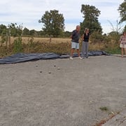 Les uns à la pétanque