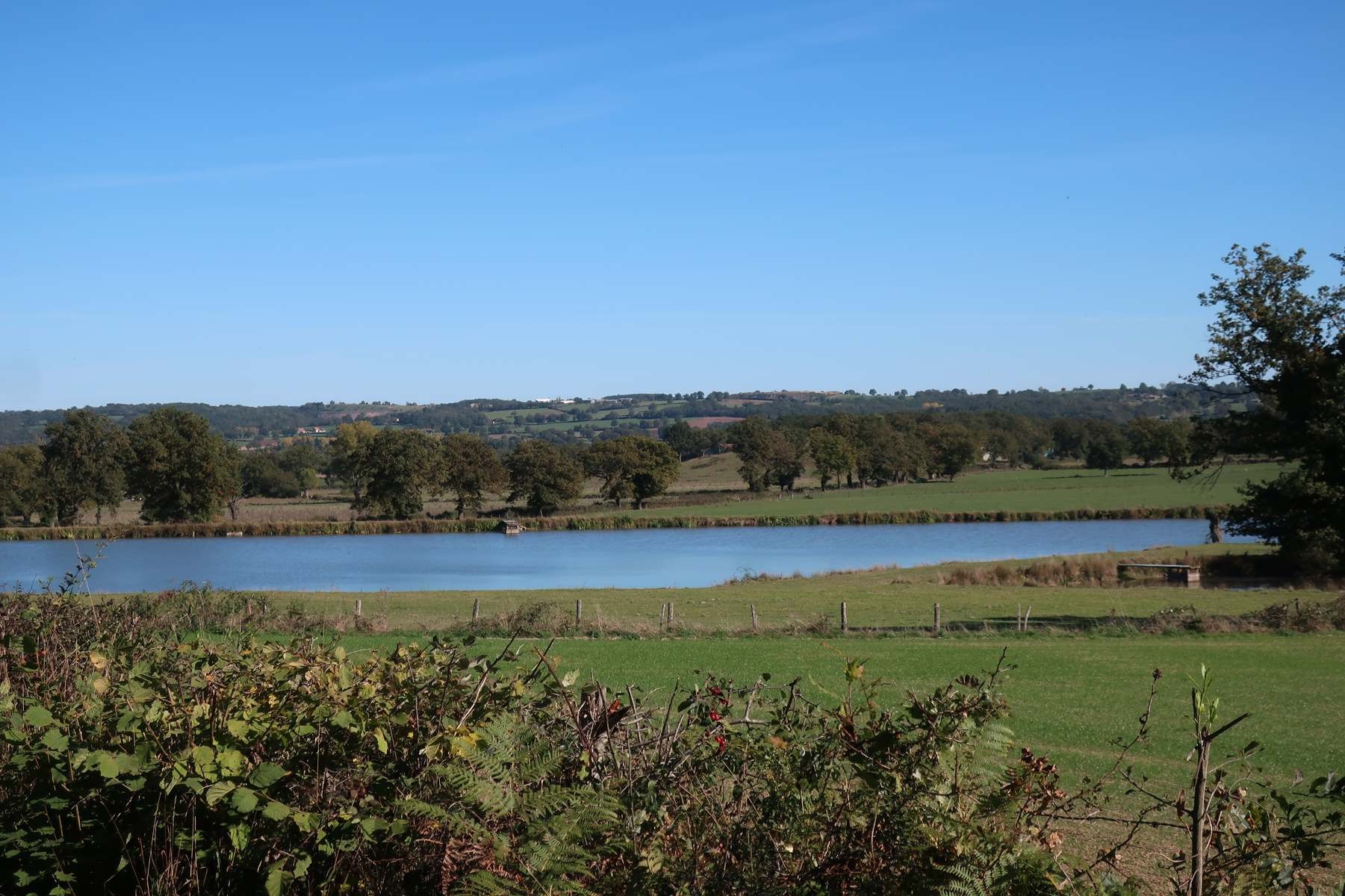 AUDES: bel après midi d'automne